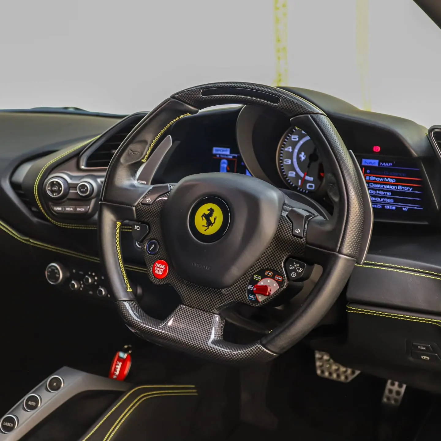 488 GTB thumbnail 10