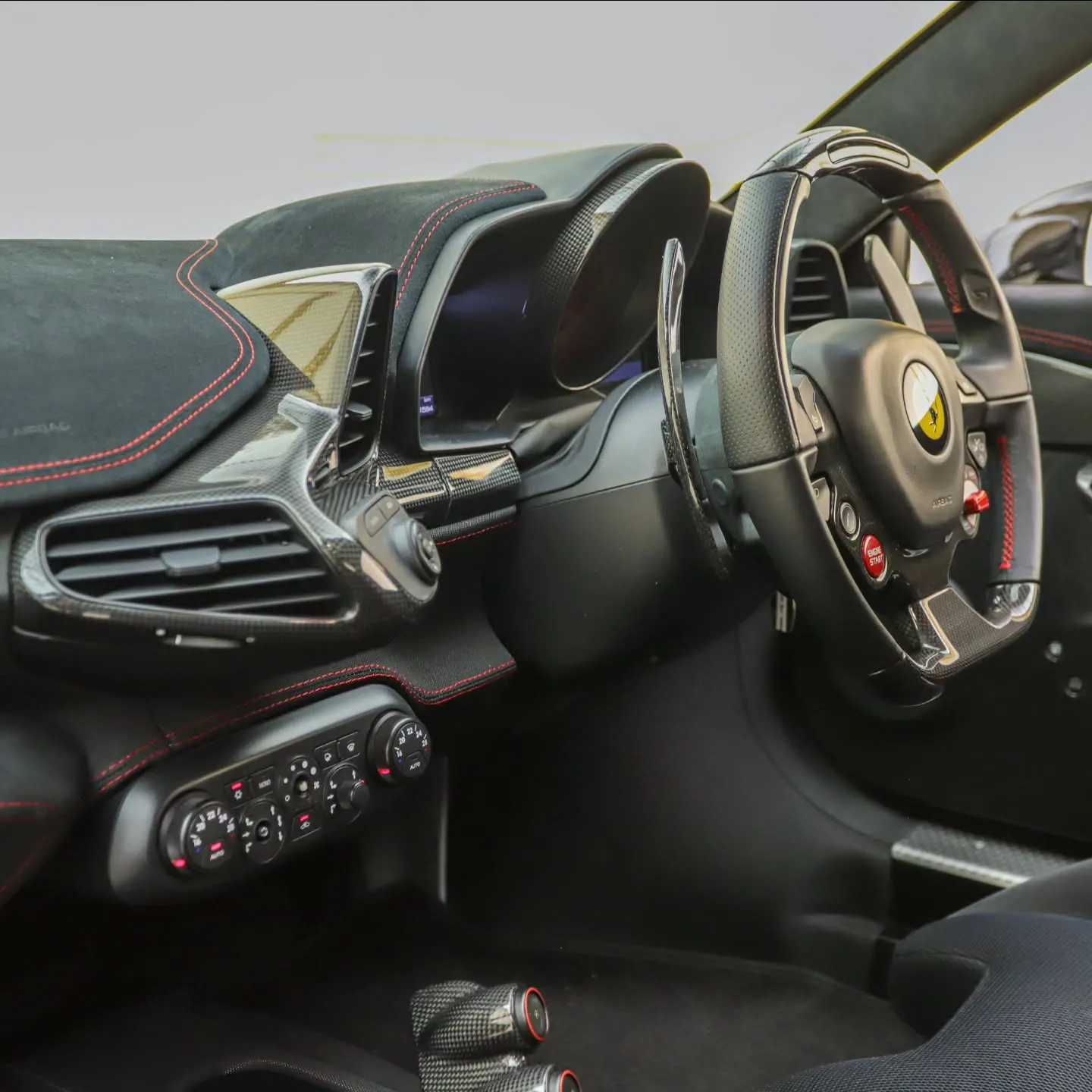 458 Speciale thumbnail 5