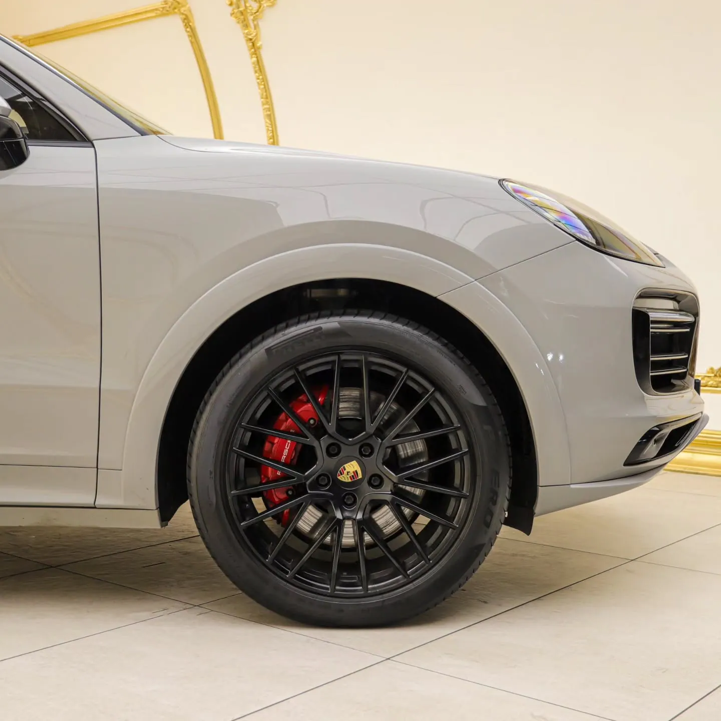 2022 Cayenne GTS