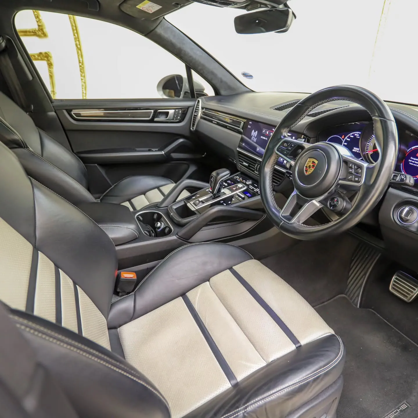 Cayenne GTS thumbnail 9